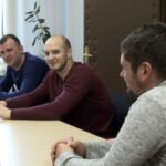 Juče ( 27.12.2021. godine) je održana 8. redovna sjednica Skupštine opštine Prnjavor na kojoj su razmatrane 24 tačke dnevnog reda