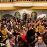 Radnici Banje “Kulaši” kupili porodici Pivašević iz Prisoja dječiju sobu