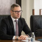 U jezivoj nesreći kod Prnjavora stradale majka i kćerka: Naložena obdukcija tijela, otac i sin (4) s teškim opekotinama prevezeni u bolnicu