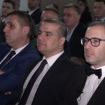 Povodom Dana opštine položeni vijenci na Vučijaku i u Šibovskoj  Prilog TV K3