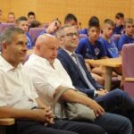 Glavnom ulicom kroz zabranu u alkoholisanom stanju među pješake