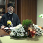 U porti Hrama Svetog Save naložena četiri badnjaka (FOTO)