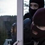 Masovna tuča na parkingu: Dvije osobe povrijeđene, prevezene na UKC