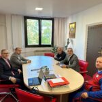 Obavještenje da će Skupština Grada Prnjavor na narednoj sjednici razmatrati odobravanje zaduženja Gradu Prnjavor