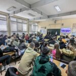 Vježba evakuacije i gašenja požara u školi pokazala obostranu spremnost prnjavorskih vatrogasaca i učenika: ”Ključ svega briga o bezbjednosti za život” (FOTO)