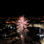 Hram na Vučijaku čuva sjećanje na prnjavorsku žrtvu: Kroz vijence i parastos odat pomen za 626 poginulih povodom Dana Republike Srpske (FOTO)