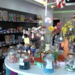 ”Volvo” podletio pod kamion koji je, zbog nezgode, stajao na putu