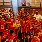 Molitve u pjesmama: Prvi koncert duhovne muzike Pravoslavne radionice “Naša budućnost” iz Prnjavora (VIDEO)