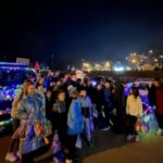 Moto Mrazevi MK Prnjavor 07 dijele paketiće najmlađima