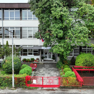 Prnjavorske škole sve teže pronalaze profesore matematike, fizike i informatike