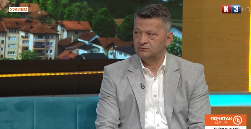 Veliki poklon za ergelu โVuฤijakโ: Stigla 3 nova grla iz Lipice โ Poฤetak dana TV K3