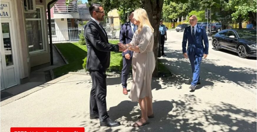 Cvijanoviฤ u Prnjavoru, sastanak sa rukovodstvom grada