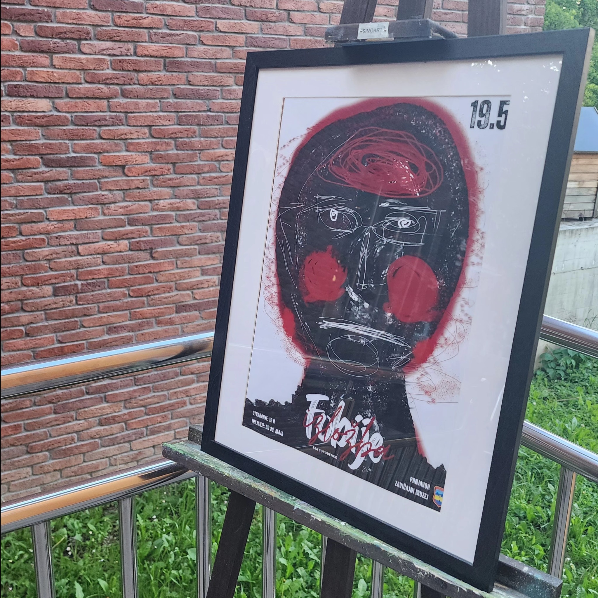 Tea Borodenko predstavila izložbu „Fobije“ u Prnjavoru (FOTO)