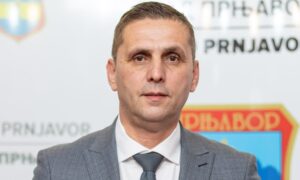 Simić o Stanivukoviću i Staniću: Našla krpa zakrpu, ujedinjeni u praznoj priči