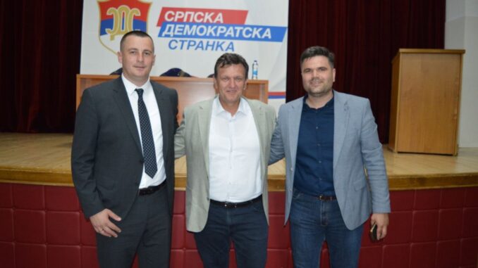 Milan Aleksić izabran za predsjednika Gradskog odbora SDS-a u Prnjavoru Prilog TV K3