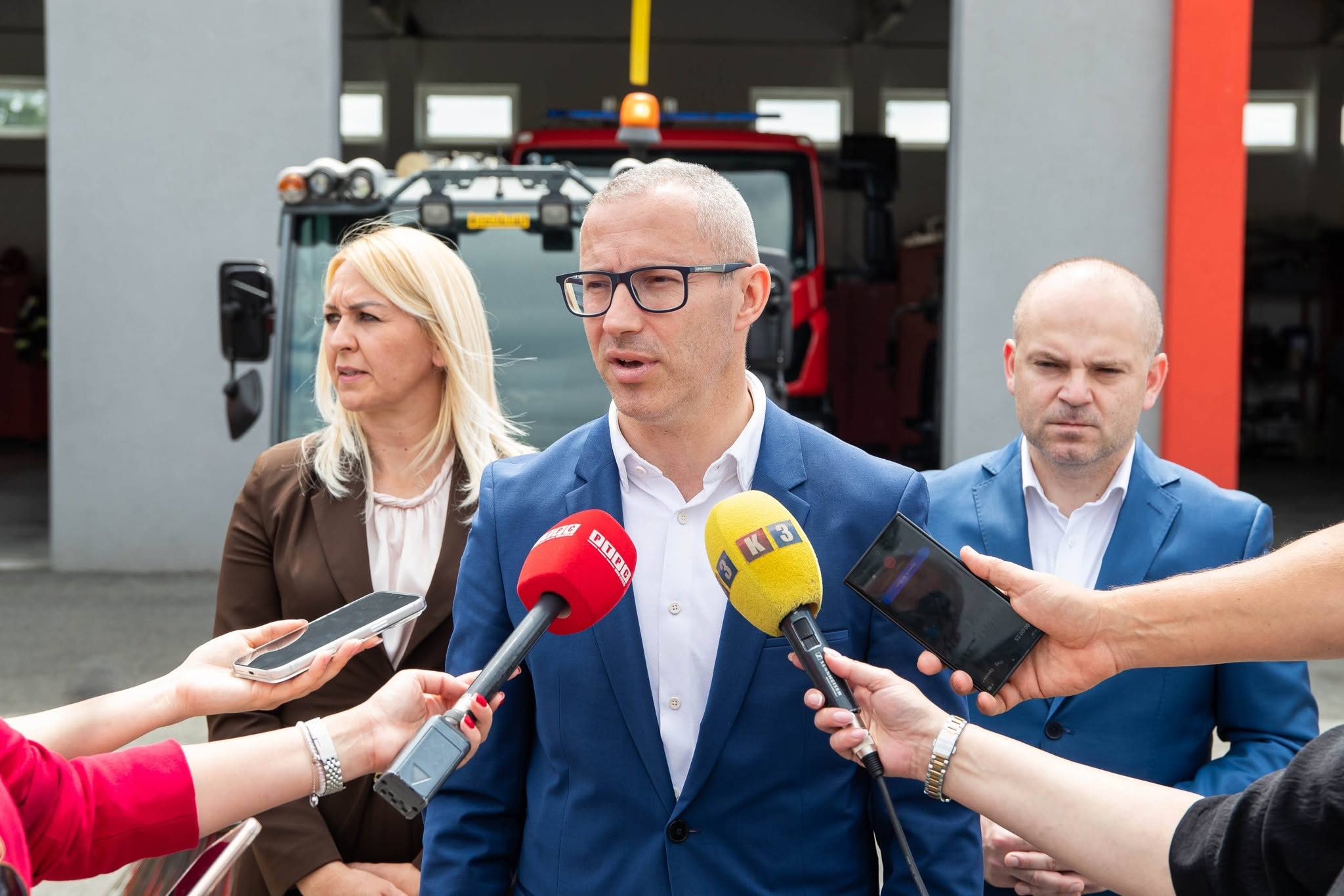 Novo vozilo za čistije ulice Prnjavora (FOTO)