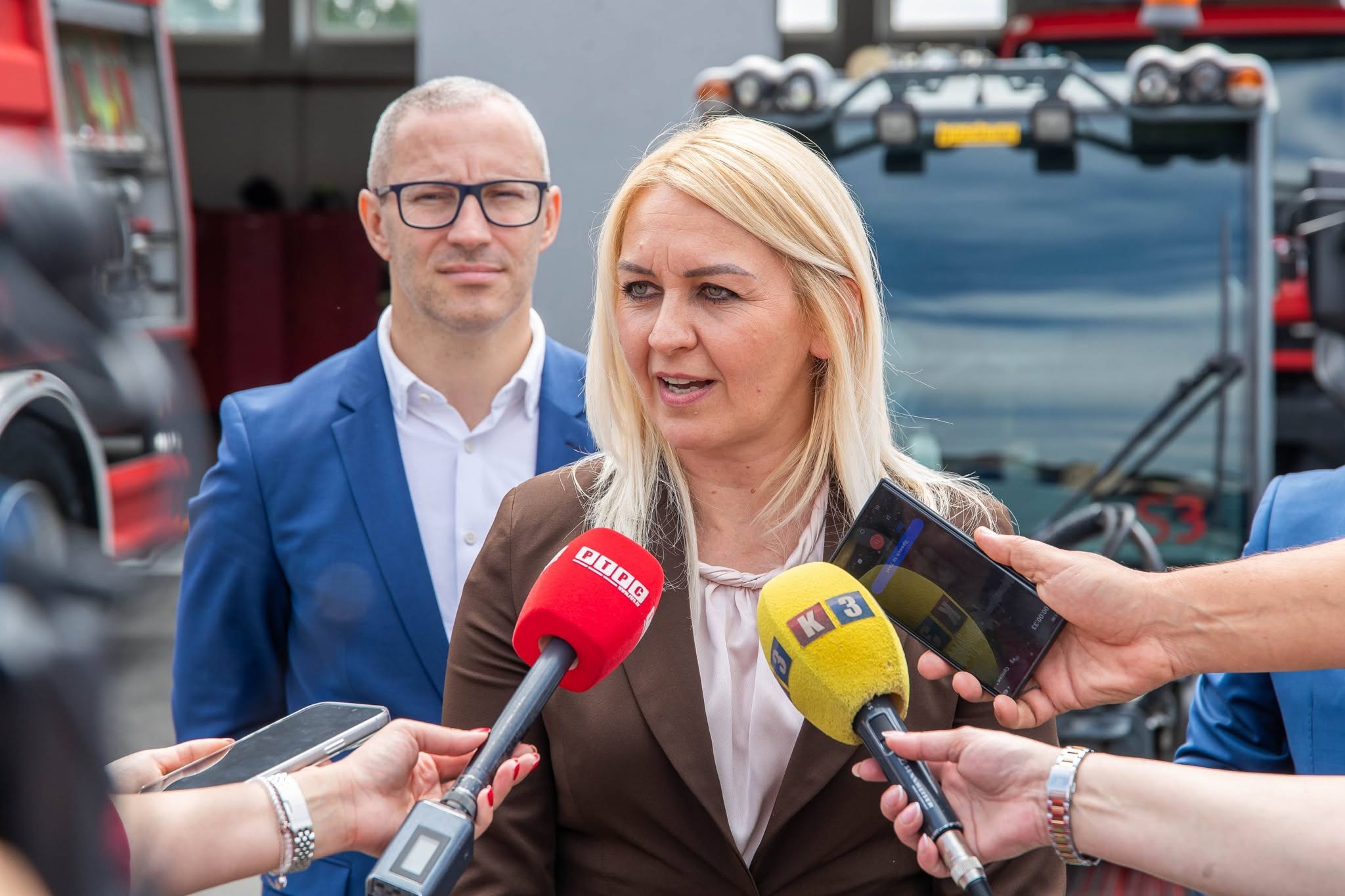Novo vozilo za čistije ulice Prnjavora (FOTO)
