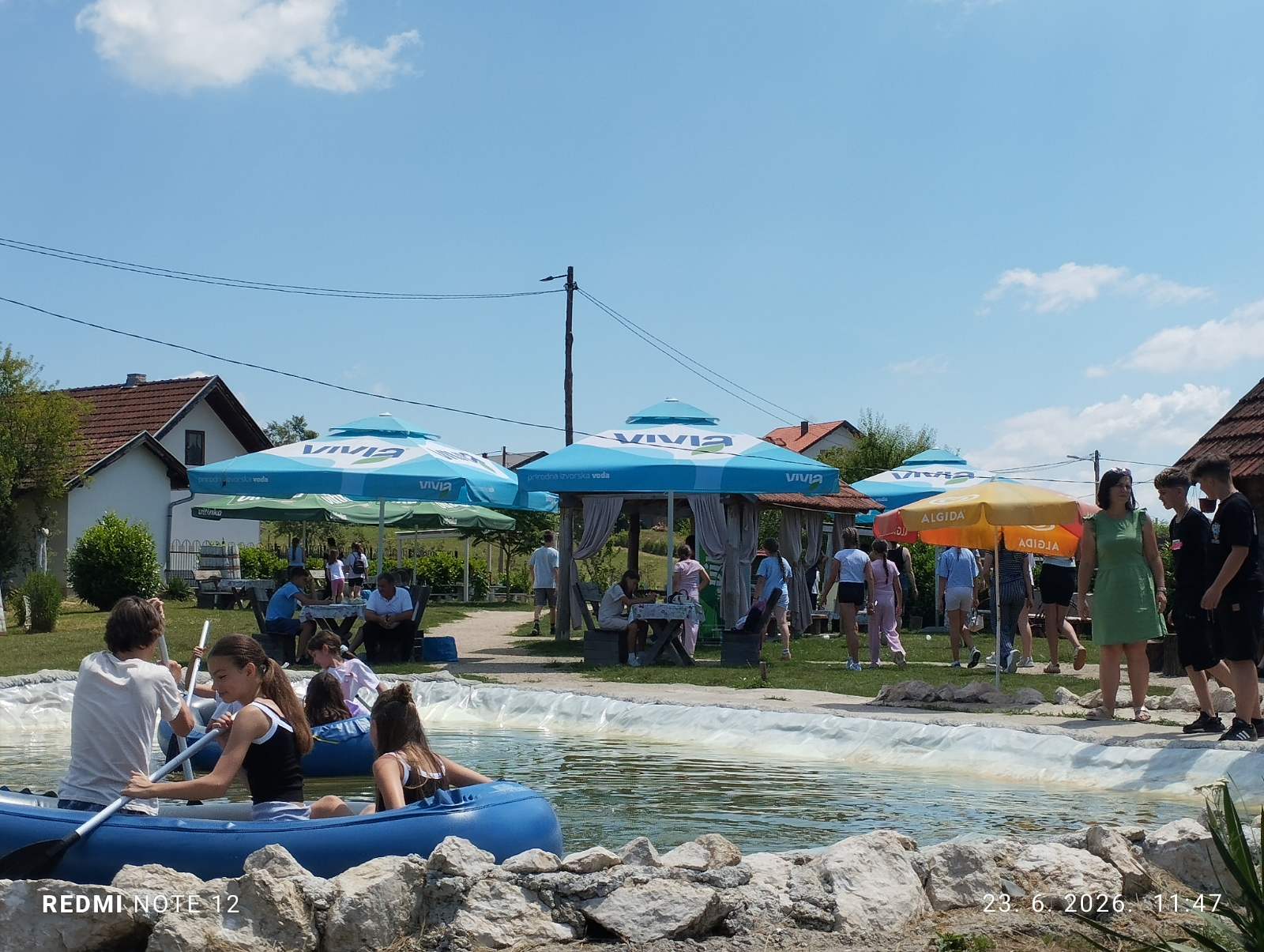Djeca sa Kosova i Metohije uživala na izletištu Ivel kod Prnjavora