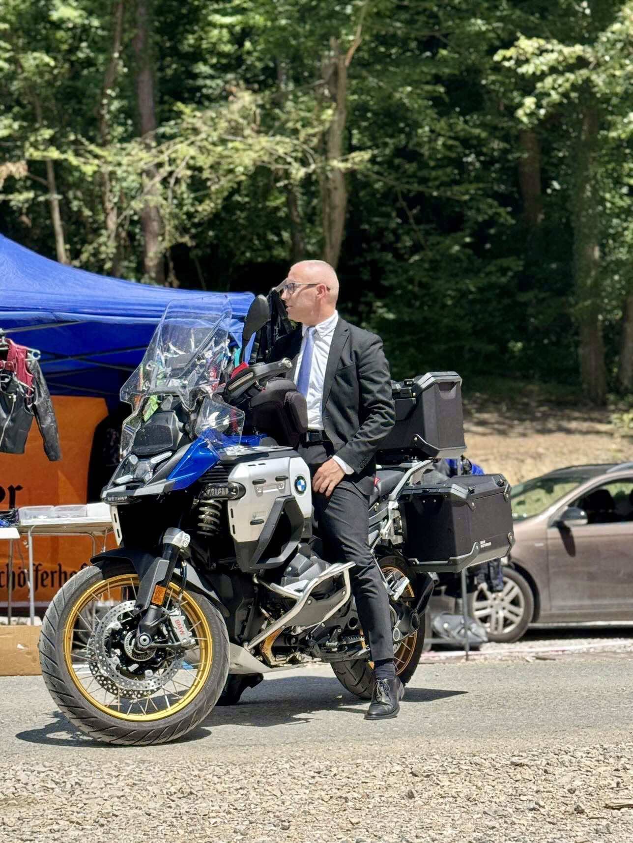 Večeras defile motorista i koncert grupe “Van Gog” na Bajk festu