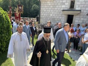 Dodik u manastiru Stuplje; Učestvovao u litiji (FOTO)