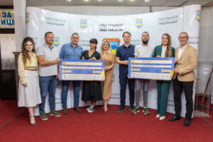 Potpisani ugovori o realizaciji dva projekta kroz Program Omladinske banke Prnjavor