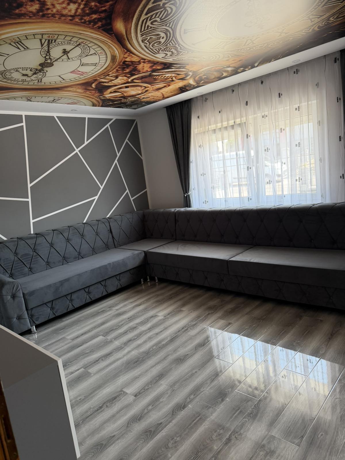 Na prodaju imanje sa dvije kuće – plac 590 m², kompletno uređeno i useljivo