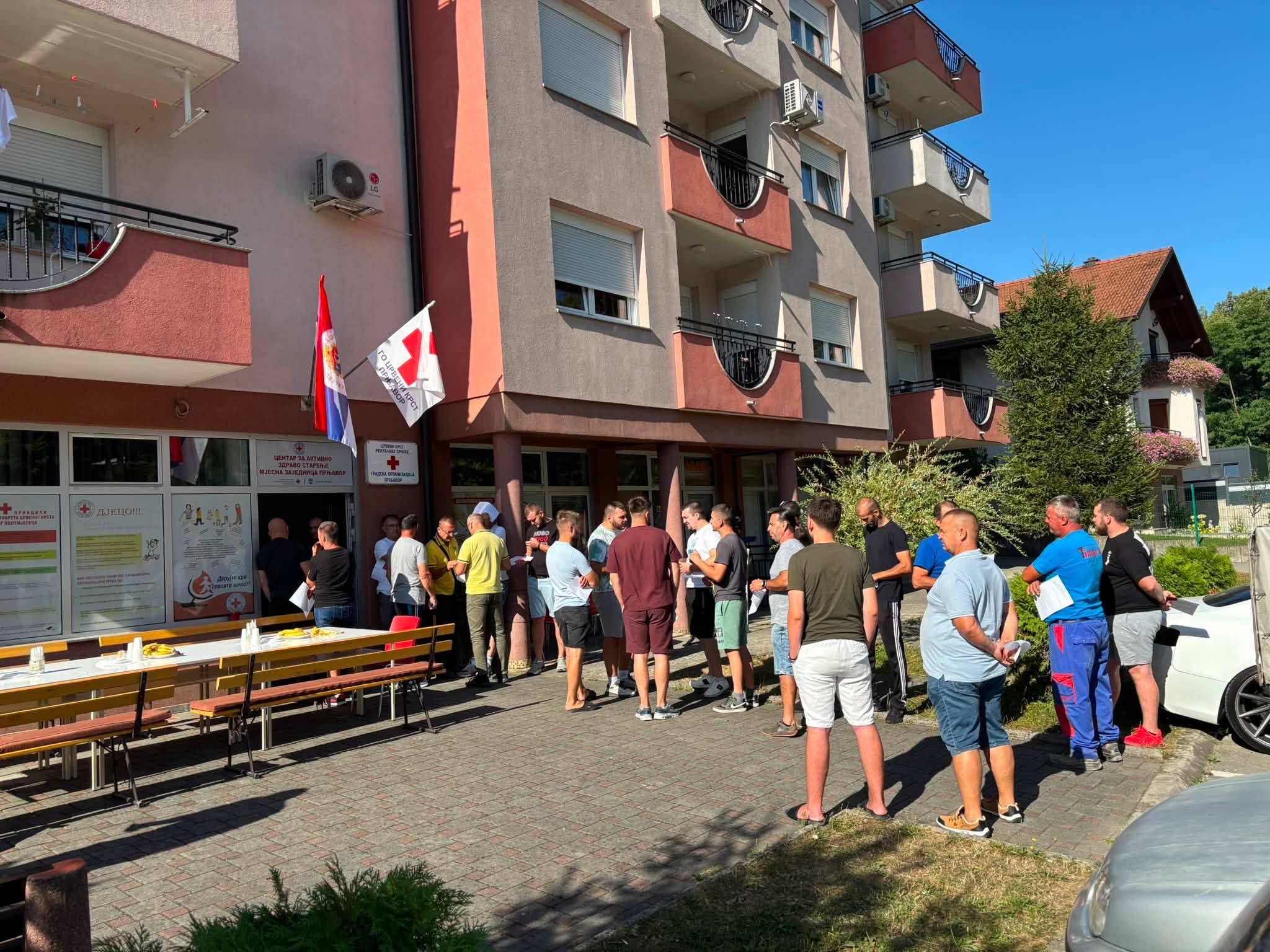 U Prnjavoru prikupljeno 100 doza krvi (FOTO)
