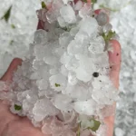 Jak vjetar oštetio krov Osnovne škole u Naseobini Lišnji, područje Prnjavora bez struje