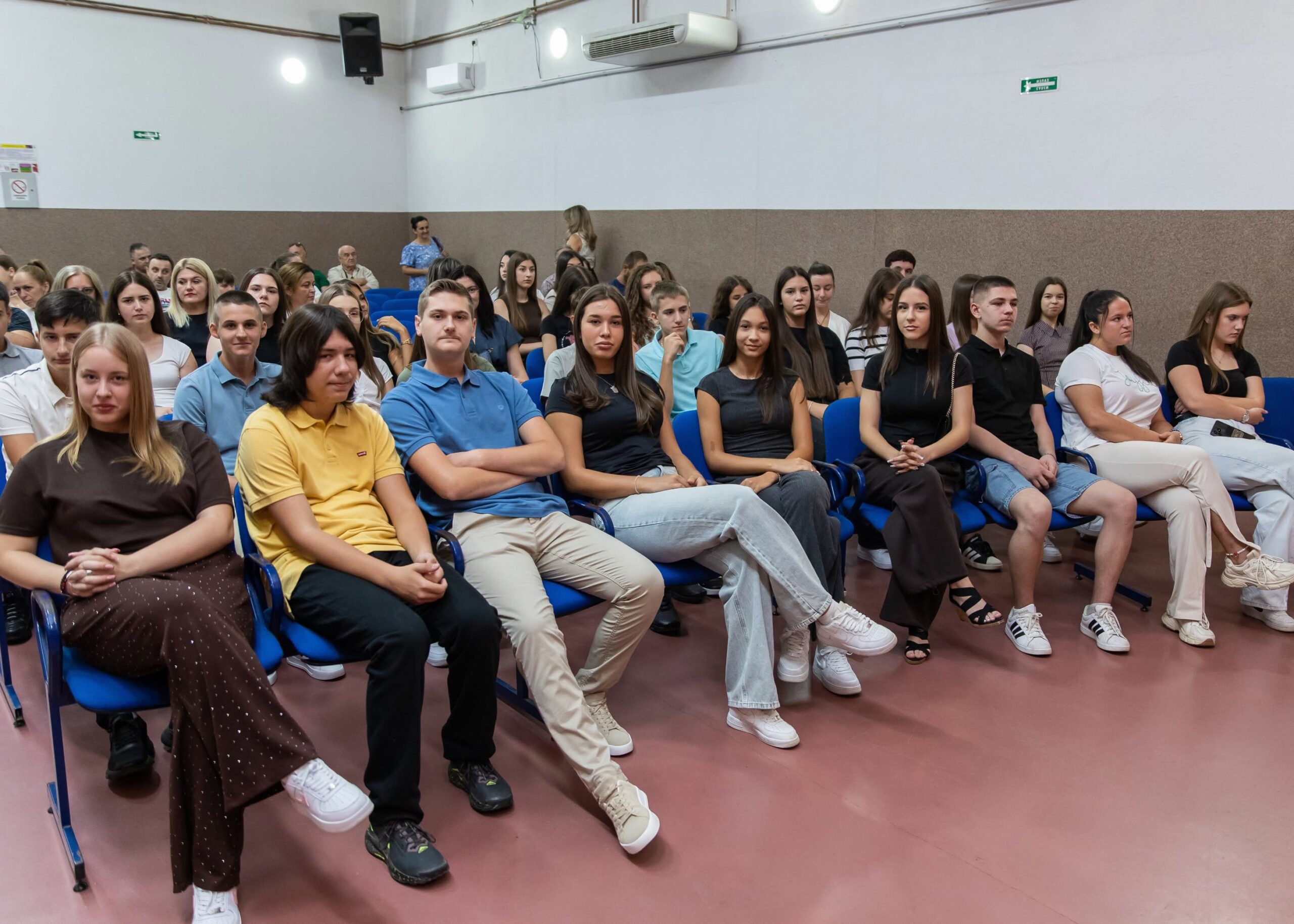 Zlato za znanje: nagrađeni najbolji učenici! (FOTO)