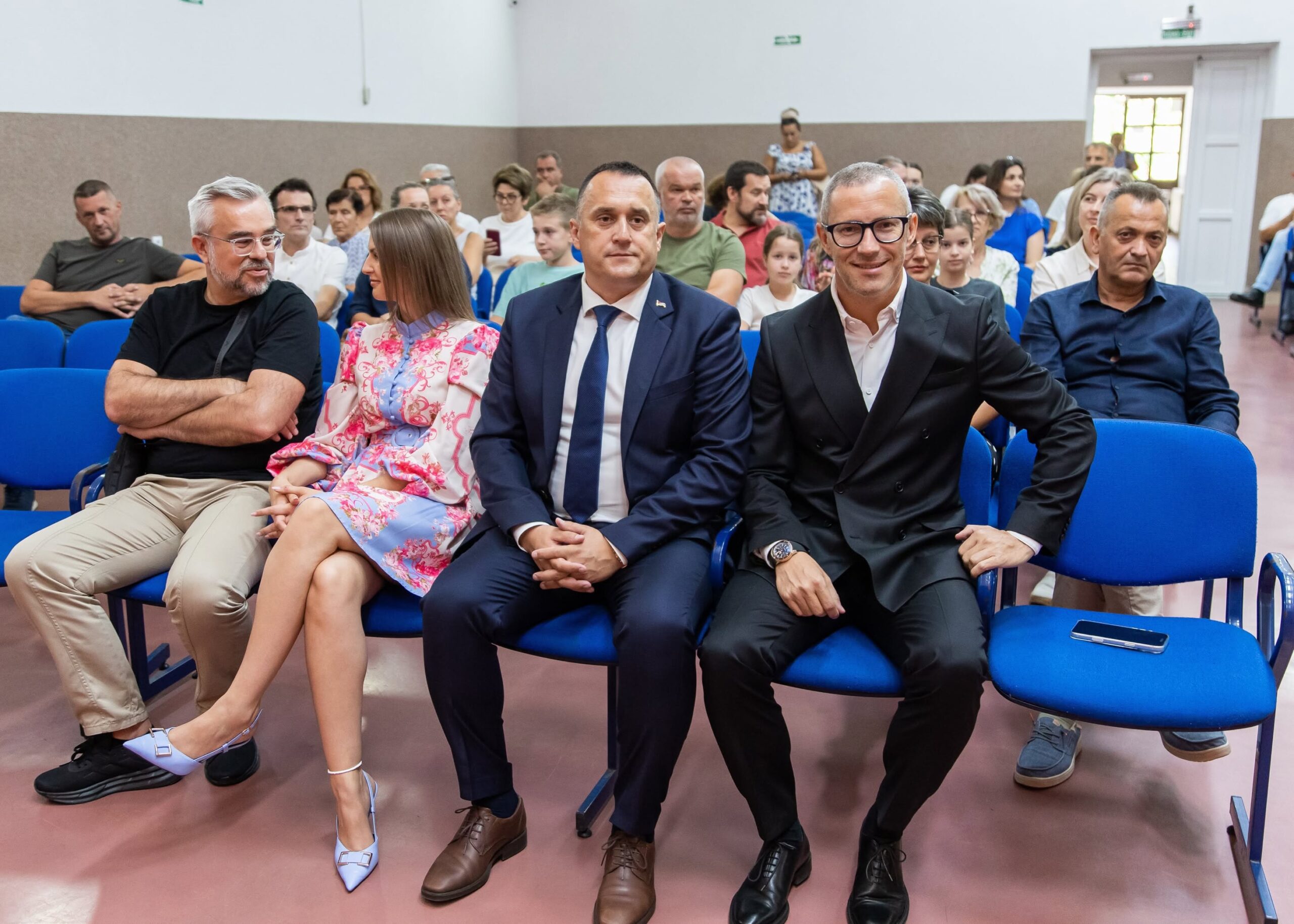 Zlato za znanje: nagrađeni najbolji učenici! (FOTO)