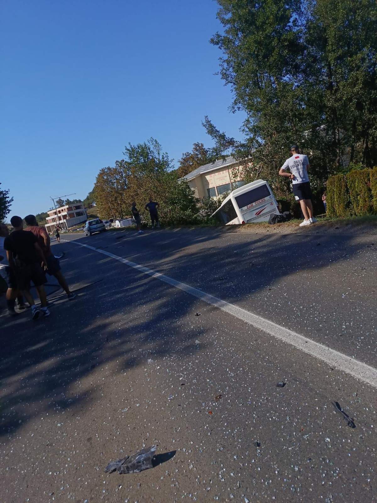 Saobraćajna nezgoda u Galjipovcima: Autobus sletio s puta, ima povrijeđenih VIDEO