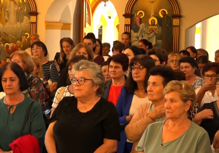 Održan parastos u pomen nestalim i poginulim borcima Vojske Republike Srpske