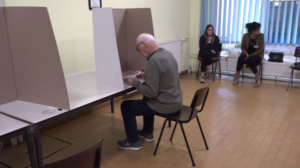 Prnjavor: Glasanje organizovano na 50 biračkih mjesta (VIDEO)