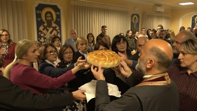Prnjavor: SPKD “Prosvjeta” proslavila krsnu slavu – Svetu Petku (FOTO)